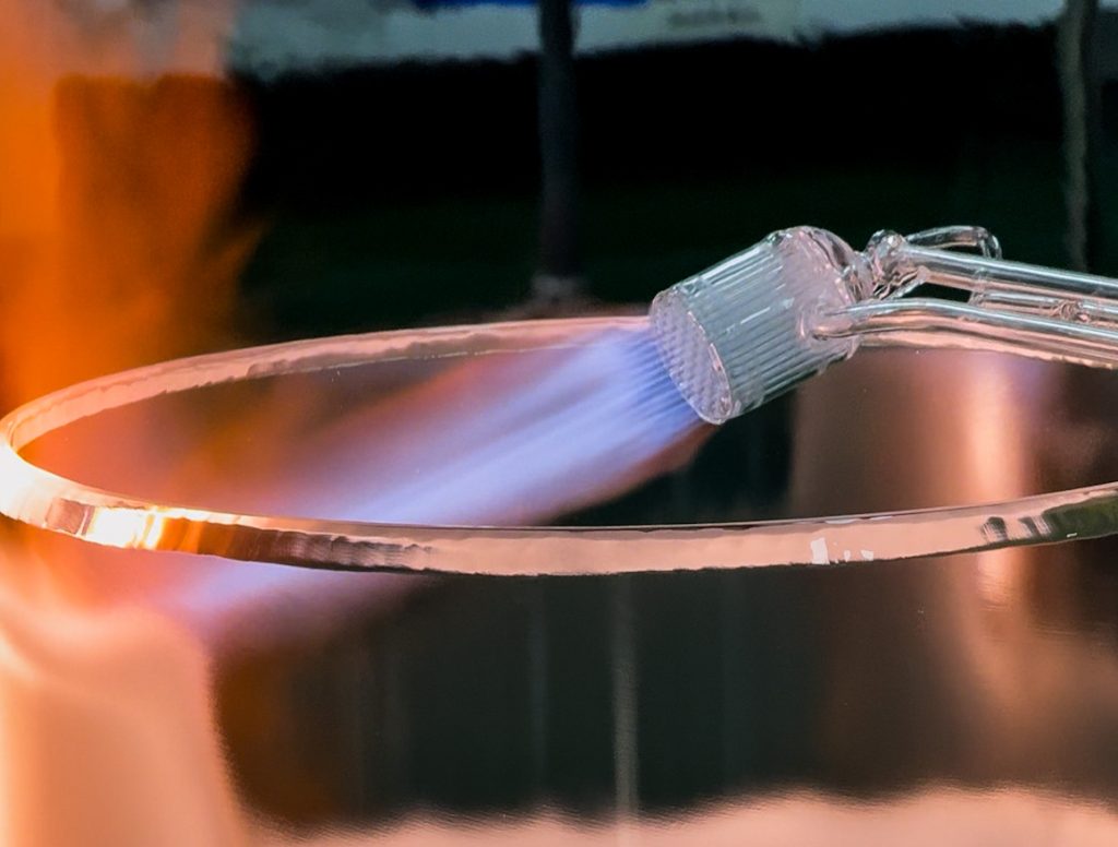 Custom Quartz Burners: Why the Gas Connections Matter