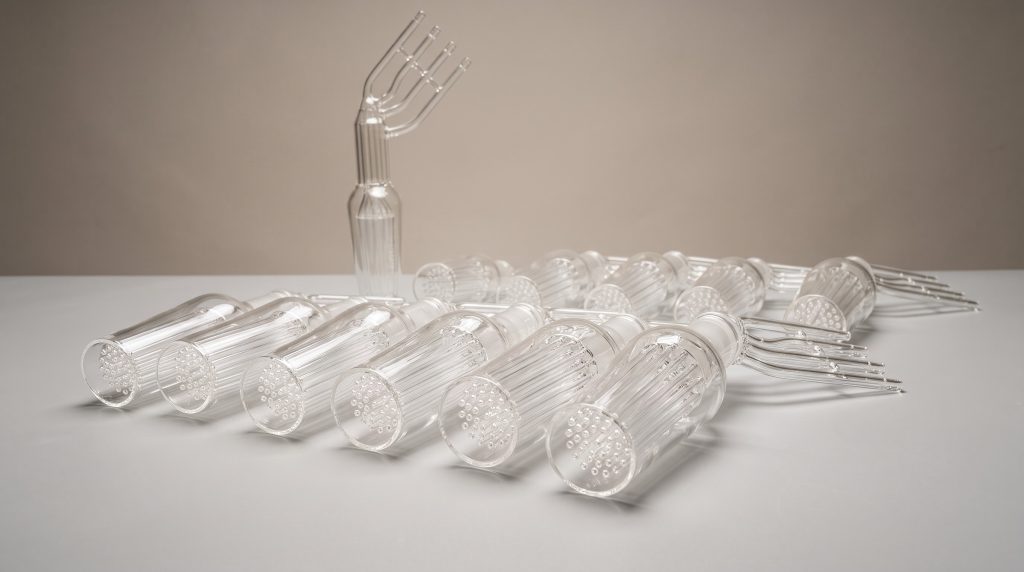 Quartz Glass Burners vs. Metal Burners: How to Choose for Precision Glass Processing